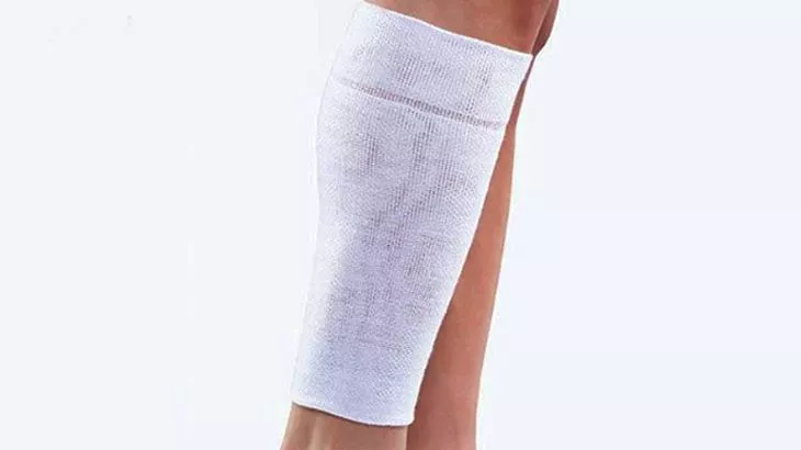 ساق بند زانوبند طبی الاستیک دو لایه مدل 028 پاک سمن با تخفیف ویژه