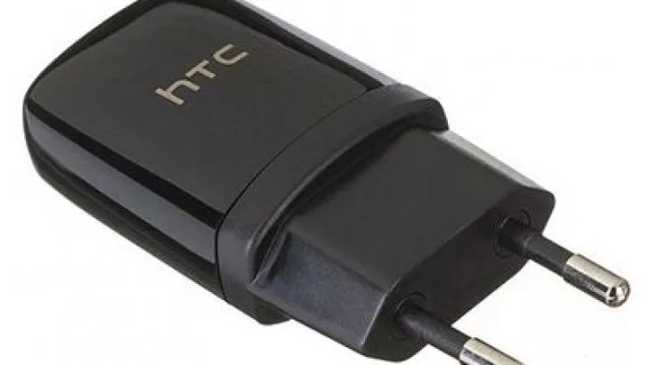 شارژر اورجینال 1.5 آمپر HTC با 18 درصد تخفیف برای کاربران عزیز آفکادو