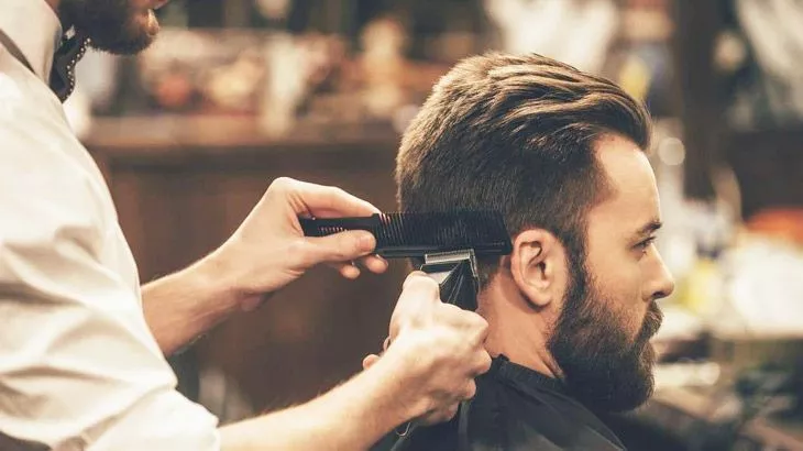 کوتاهی و شستشو و حالت دهی مو در سالن آرایش مردانه جردن همراه با ۴۵٪ تخفیف و پرداخت ۱۶۰۰۰ تومان به جای ۴۰۰۰۰ تومان