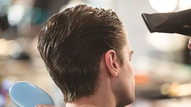 ویتامینه مو در آرایشگاه مردانه پارس همراه با 65٪ تخفیف و پرداخت 35000 تومان به جای 100000 تومان