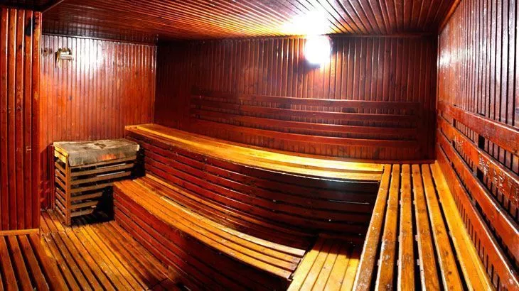 آموزش خصوصی شنا در استخر برق به همراه 17٪ تخفیف و پرداخت 200000 تومان به جای 240000 تومان
