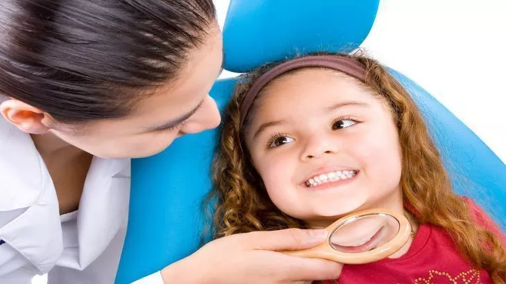 عصب کشی دندان کودک در مطب دکتر سمیرا فراشاهیان همراه با 22٪ تخفیف و پرداخت از 250000 تومان