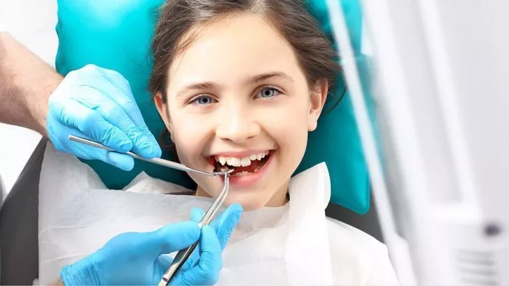 عصب کشی دندان کودک در مطب دکتر سمیرا فراشاهیان همراه با 22٪ تخفیف و پرداخت از 250000 تومان