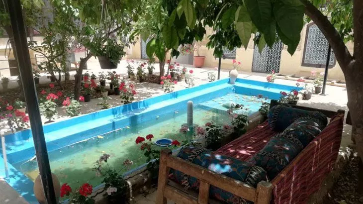 اقامتی رویایی در هتل سنتی قاجاریه همراه با 15% تخفیف و پرداخت از 170000 تومان
