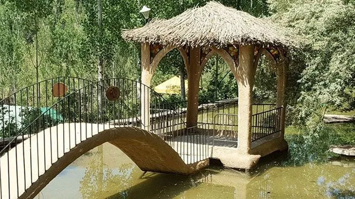 ورودی باغ زیبای گردشگری آدنا همراه با 40% تخفیف با پرداخت 9000 تومان به جای 15000 تومان