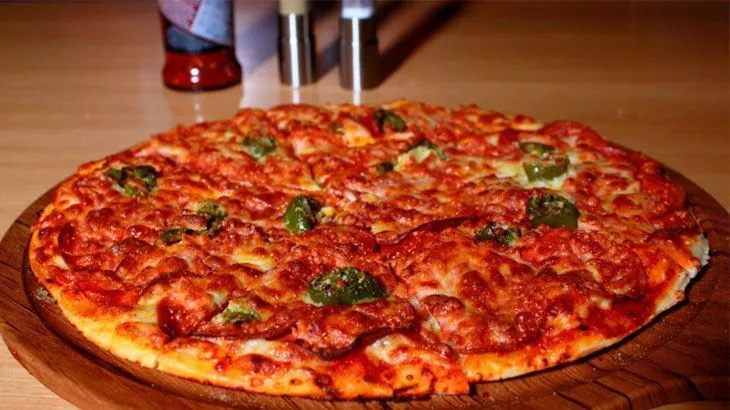 تجربه متفاوت پیتزا در فست فود چملی همراه با 20 % تخفیف ویژه کاربران آفکادو