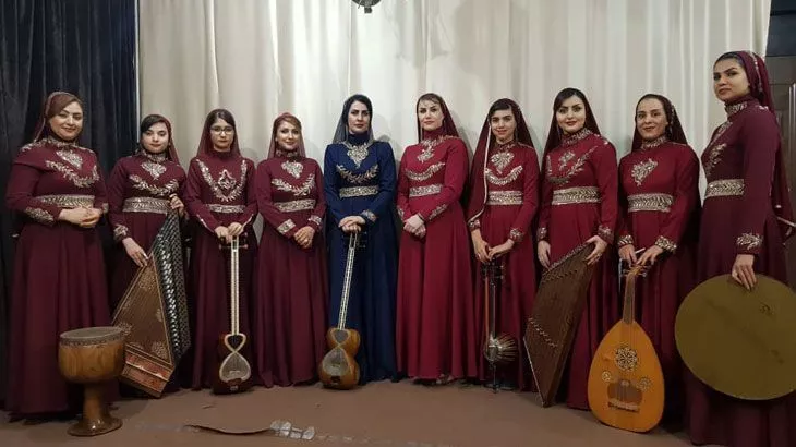 کنسرت بانوان گروه موسیقی چکاد در شیراز همراه با 24% تخفیف و پرداخت 54,000 تومان به جای 70,000 تومان