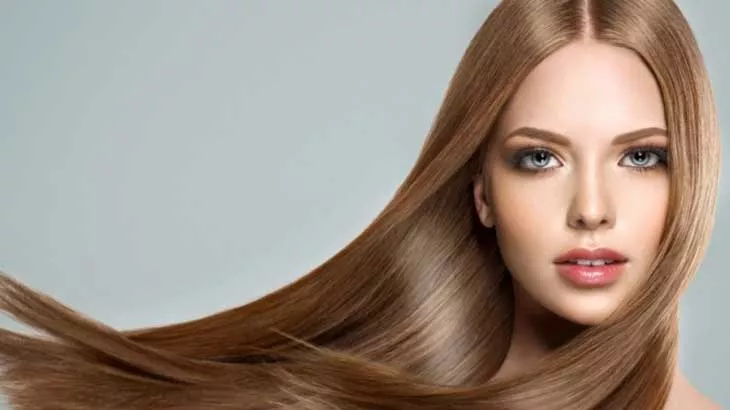 موهای درخشان با کراتینه مو در سالن زیبایی آدیشه تا 58 % تخفیف پرداخت از ۳۰۰۰۰۰ تومان