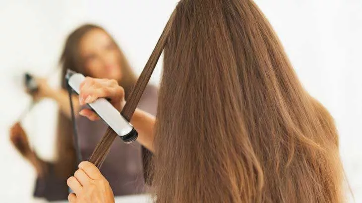 موهایی خوش حالت با براشینگ مو در سالن یثنی بیوتی تا ۵۰% تخفیف ویژه کاربران آفکادو