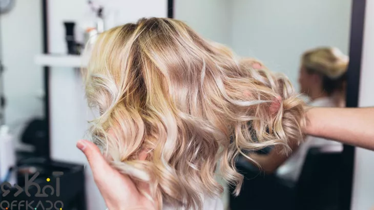 موهایی درخشان با رنگ و لایت در سالن زیبایی آناهیتا
